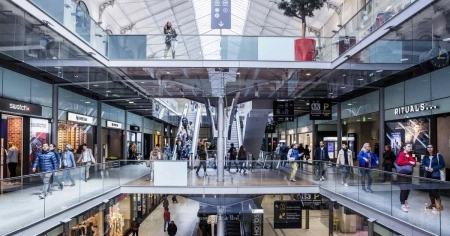 Shopping en gare, l’art de la parenthèse